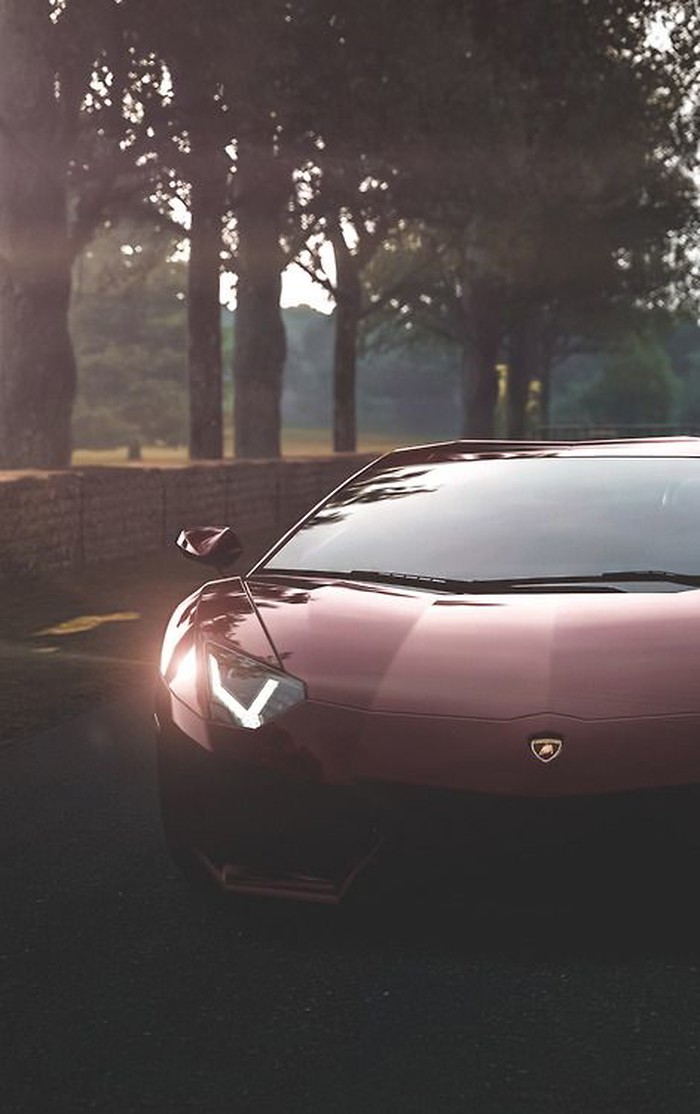 Lamborghini Aventador.