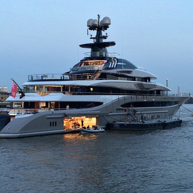 Mega yacht Kismet.