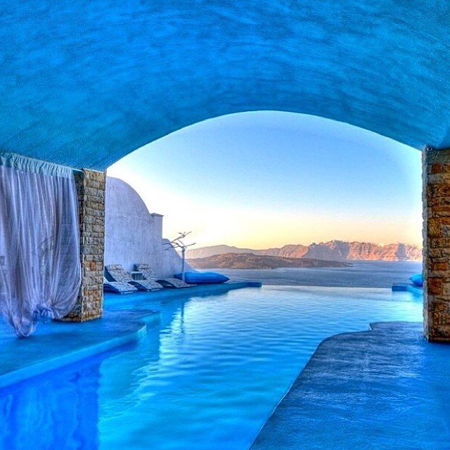 Awesome pool build in a mountain.