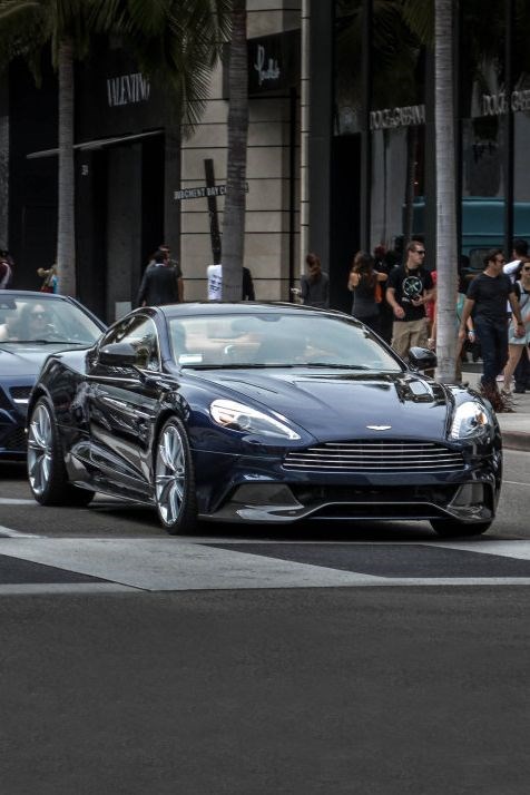 Aston Martin Vanquish.