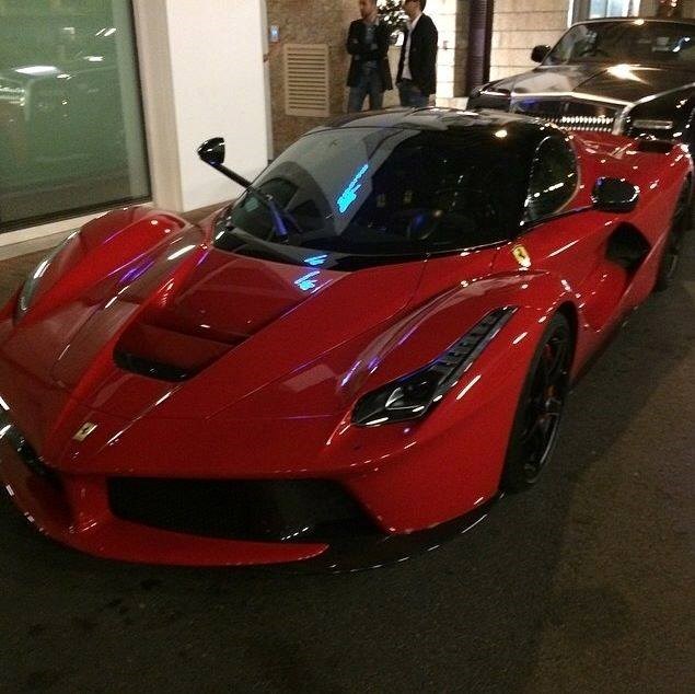 LaFerrari.