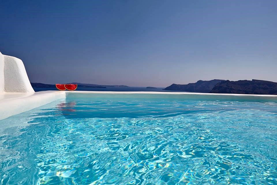 Amazing pool in Santorini, Greece.