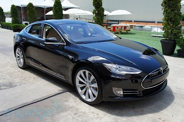 Tesla Model S.