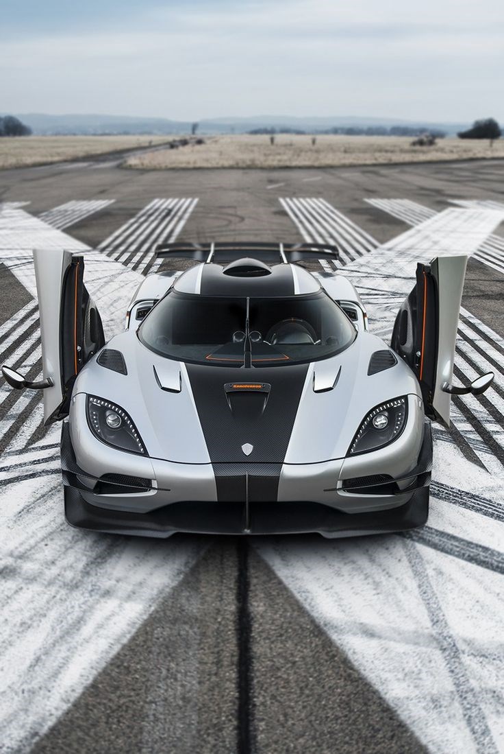 Koenigsegg One:1.