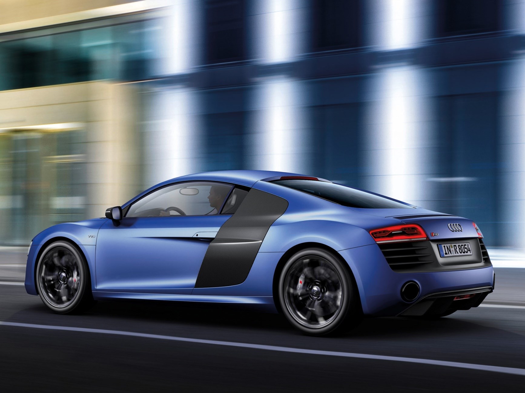 Audi R8 V10 Plus 2013