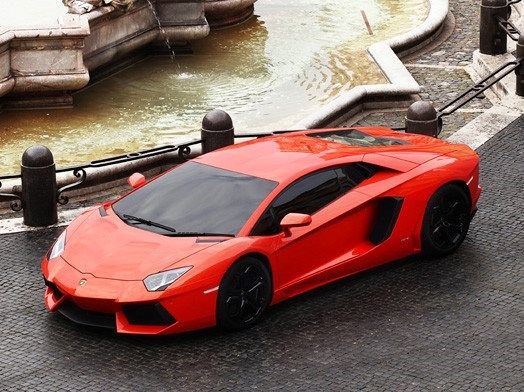 Lamborghini Aventador.