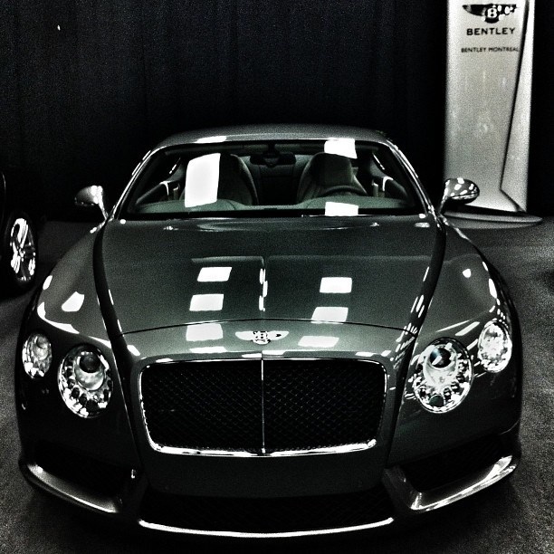 Bentley V12 Continental GT