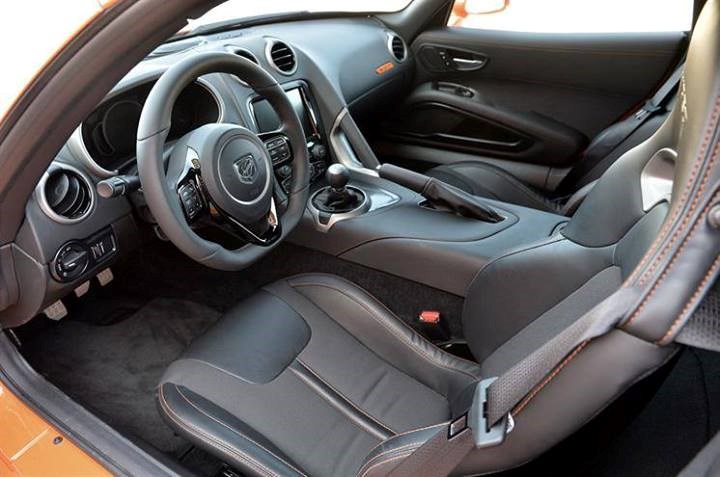 2014 Srt Viper Ta interior.