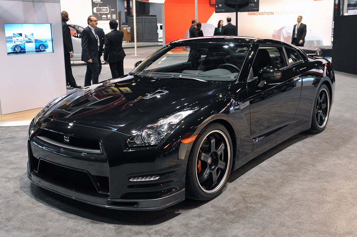New Nissan GT-R Nismo