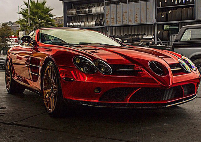 Mercedes Benz SLR Mclaren.