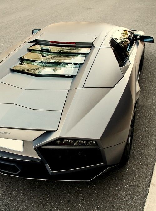 Lamborghini Reventon.