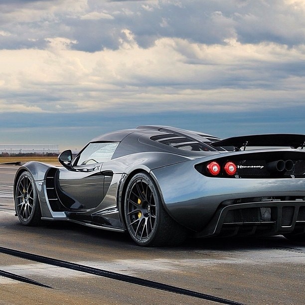 Hennessey Venom GT.