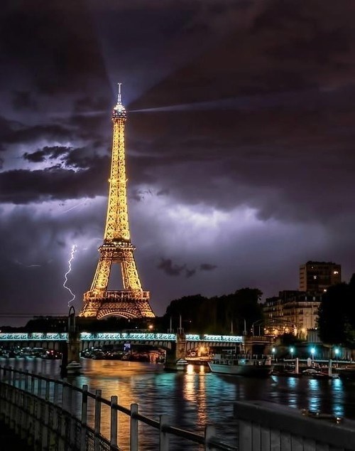 Eiffel in a storm