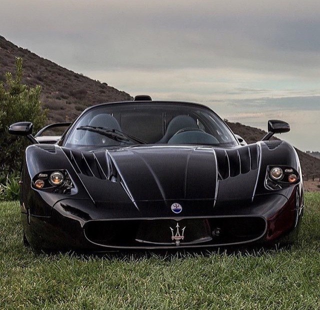 Maserati MC12.