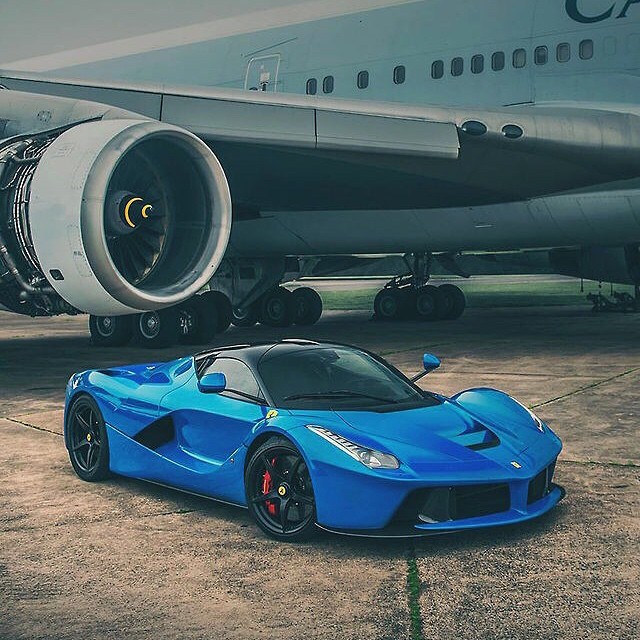 Azurro Dino LaFerrari.