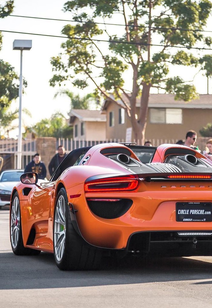 Porsche 918 Spyder.