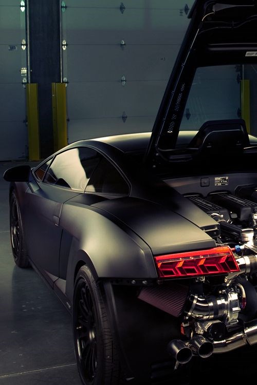 Lamborghini stripped of its back end.