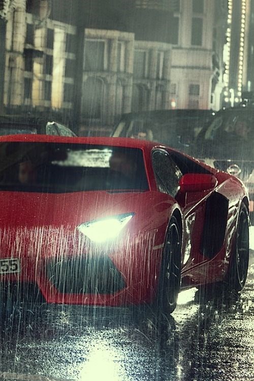 Lambo in the rain.