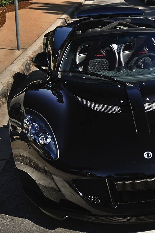 Hennessey Venom GT.
