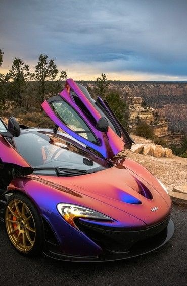 McLaren P1.