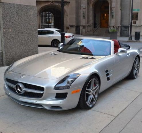 Mercedes-Benz SLS AMG Roadster.