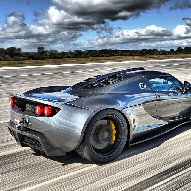 Hennessey Venom GT.