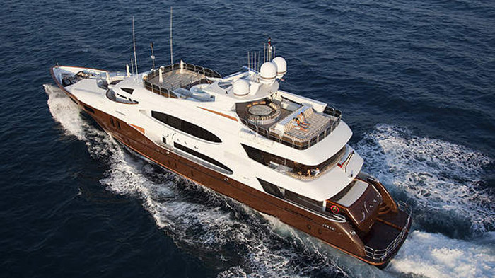 Just Cause (ex Glaze) – Trinity Superyacht