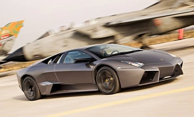 Lamborghini Reventon.