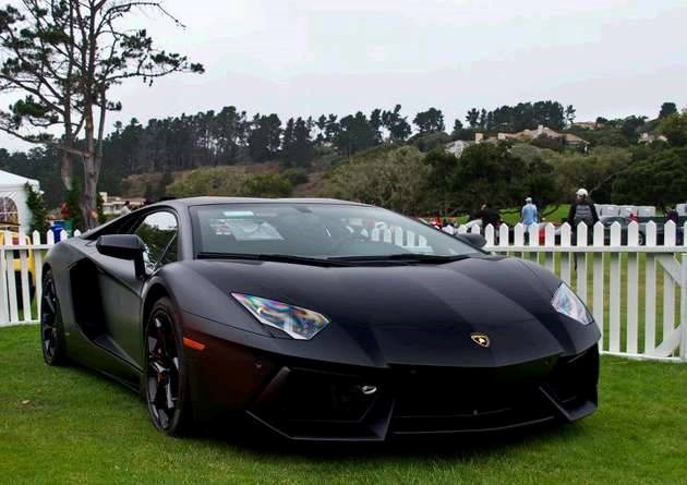 Lamborghini Aventador LP700-4