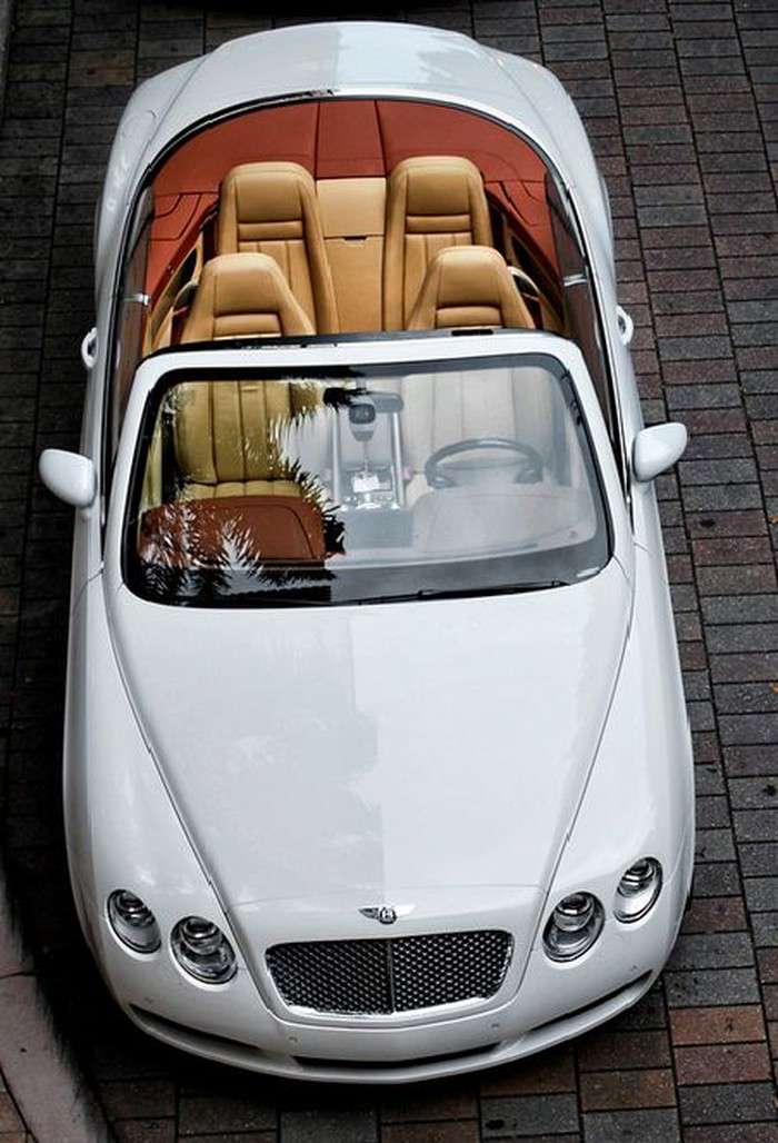 Bentley Continental.