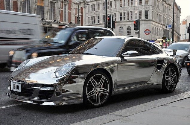 Amazing Chrome Porsche.