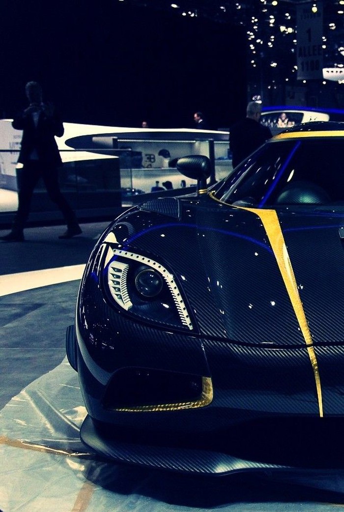 Beautiful Koenigsegg Hundra.