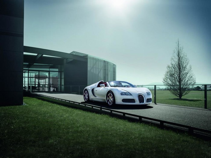 Bugatti Veyron Grand Sport Wei Long.