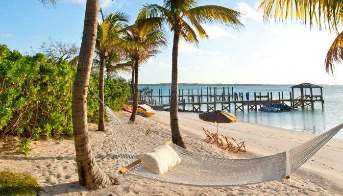 Bahamas pink sand beaches