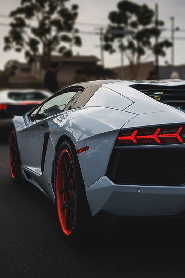Awesome Lamborghini Aventador.