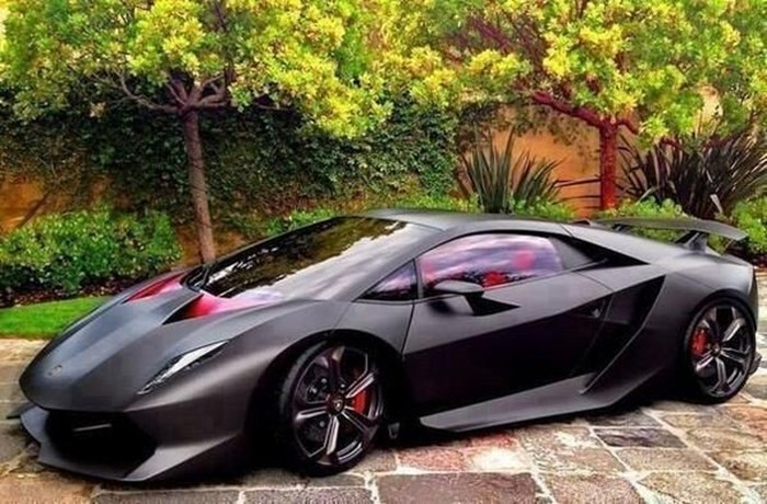 Lamborghini Sesto Elemento - work of art! 