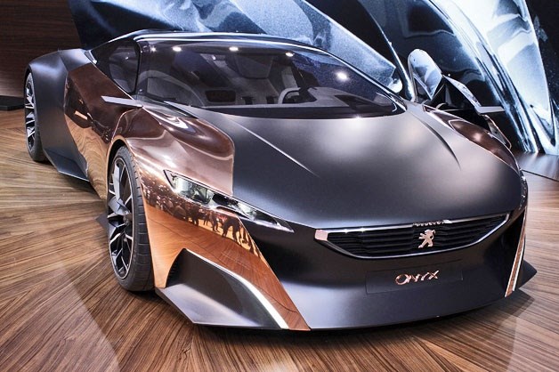 Peugeot Onyx Supercar.