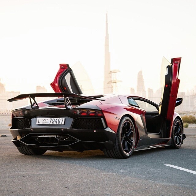 Lamborghini Aventador Roadster.