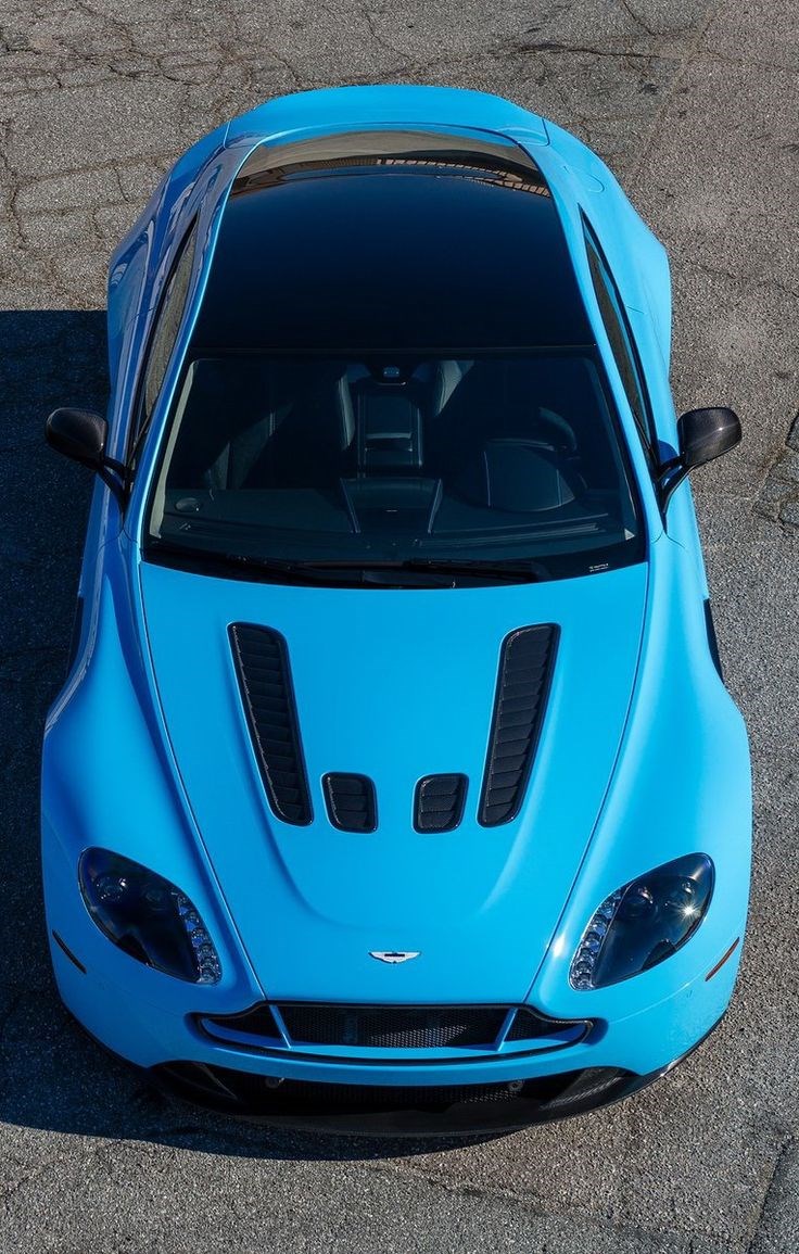 Aston Martin V12 Vantage S.