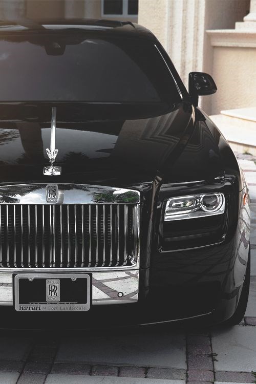 Rolls Royce Ghost.