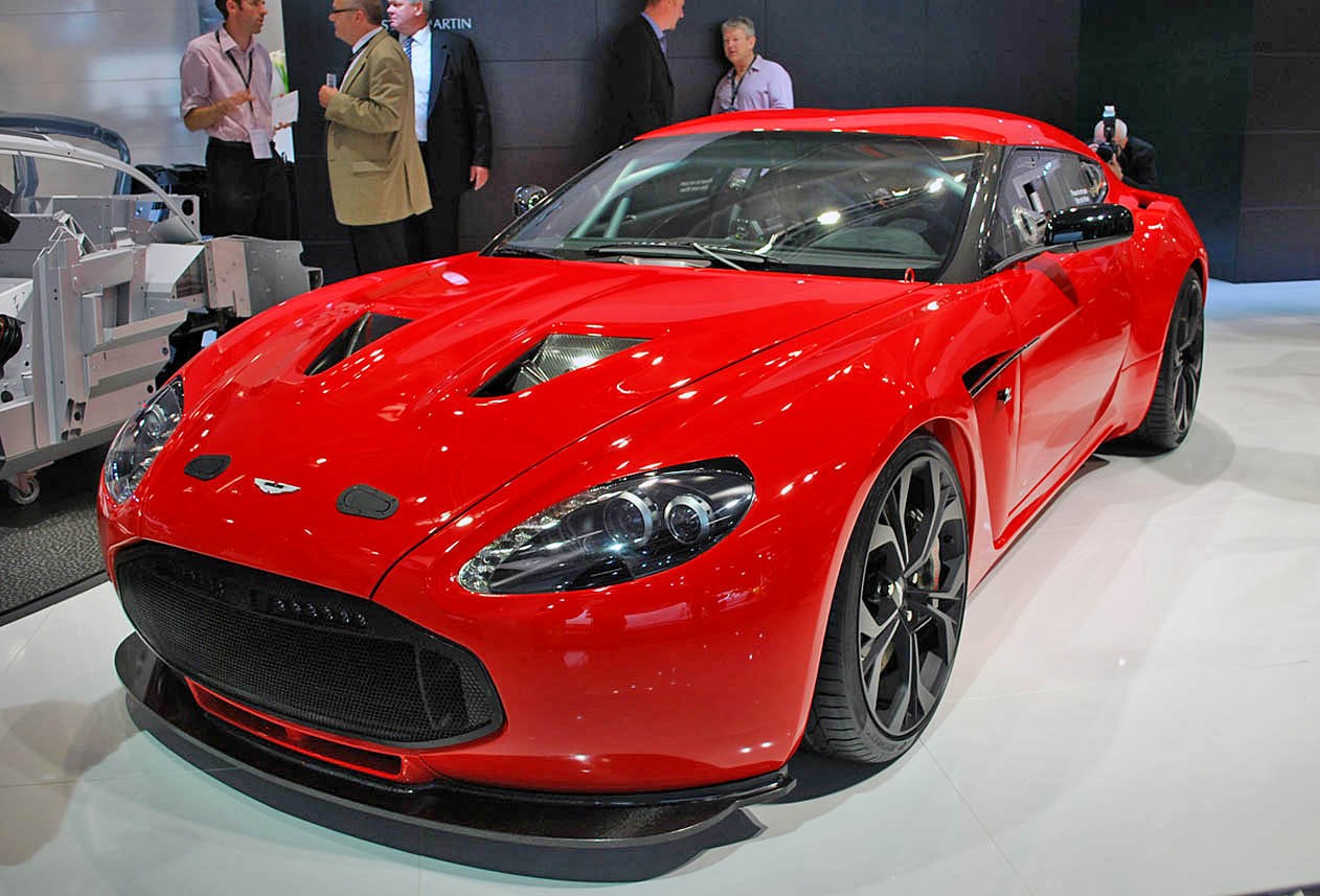Aston Martin V12 Zagato.