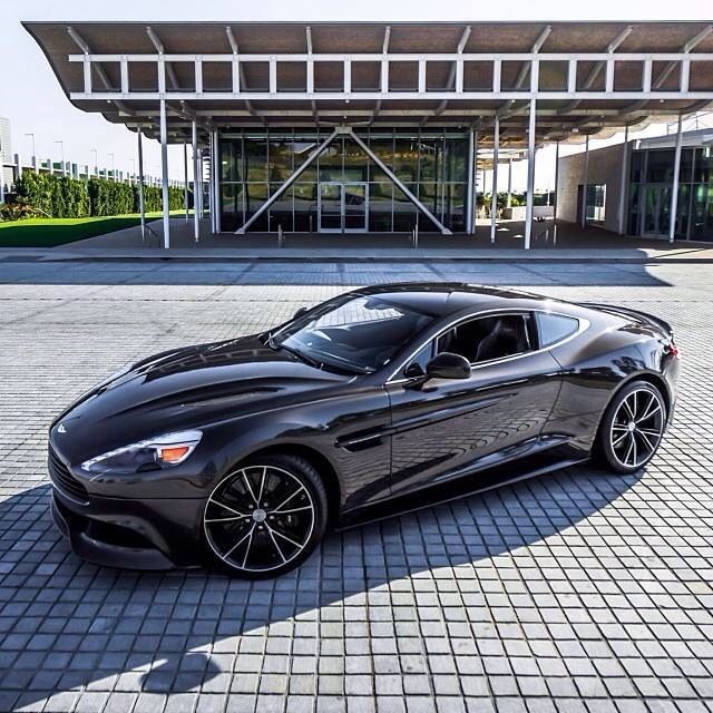 Aston Martin Vanquish.