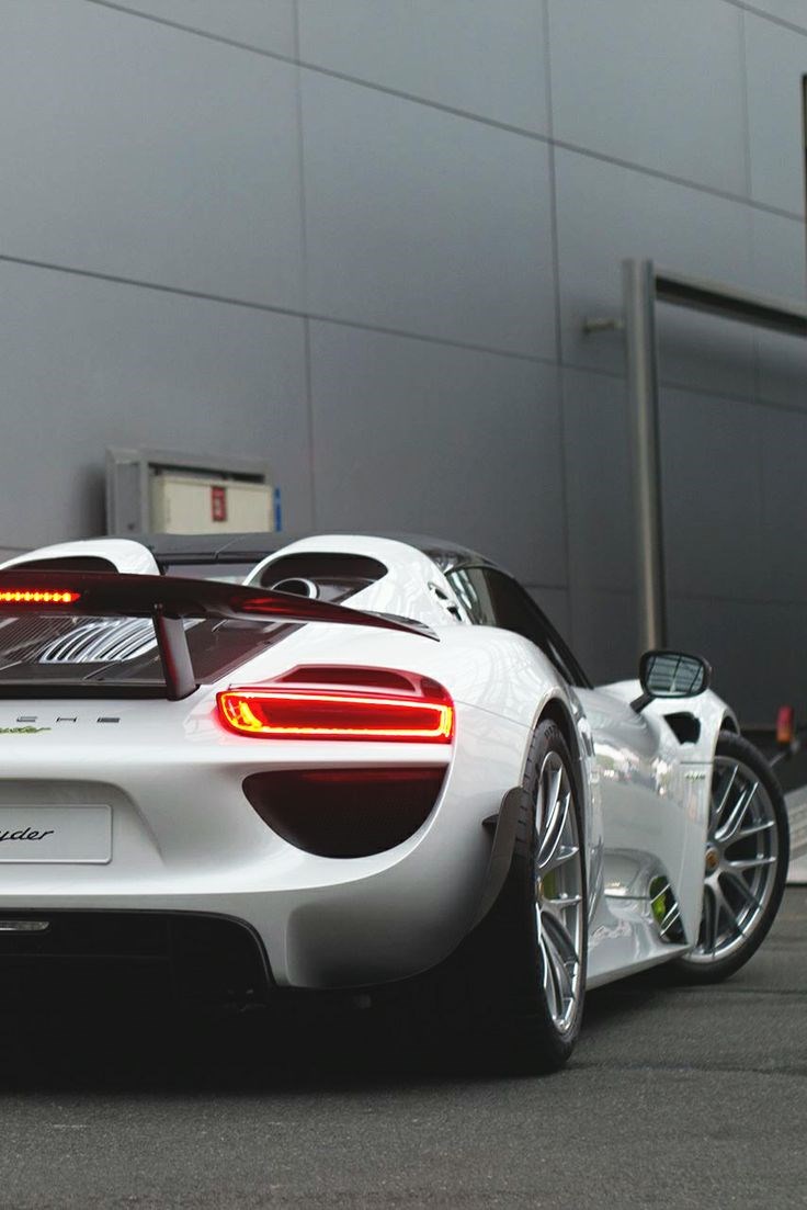 Porsche 918 Spyder.