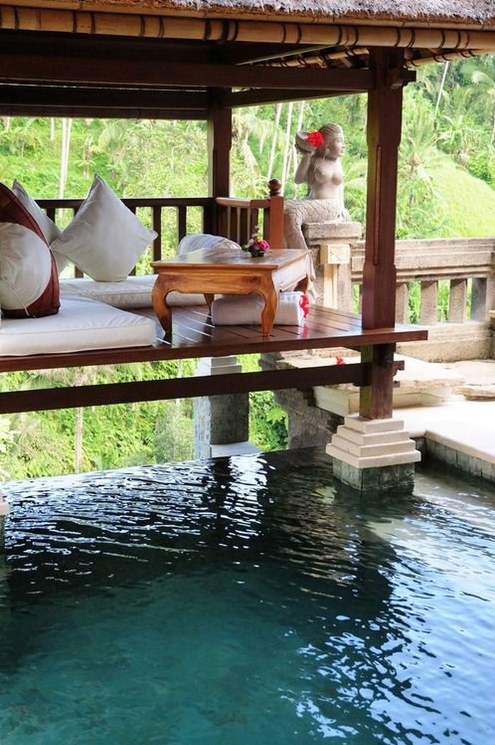 Poolside Luxury - Viceroy Hotel, Bali