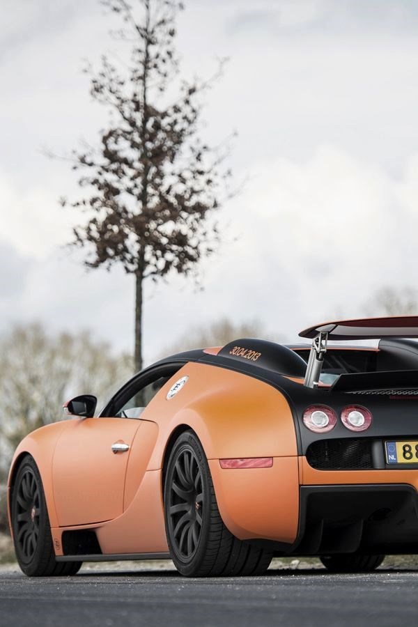 Orange Bugatti Veyron.