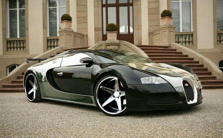 Bugatti Veyron.