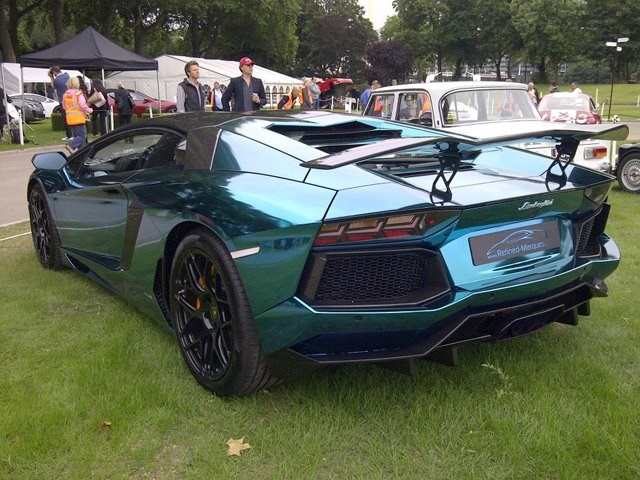 Awesome Aventador.