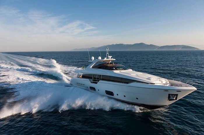 Ferretti960 yacht in action.