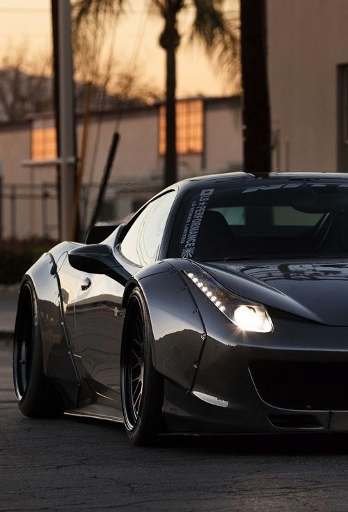 Ferrari 458.