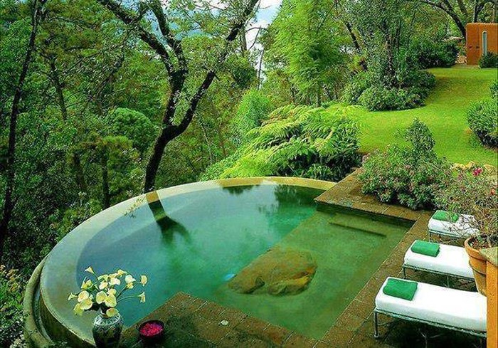 That's how Paradise looks like.